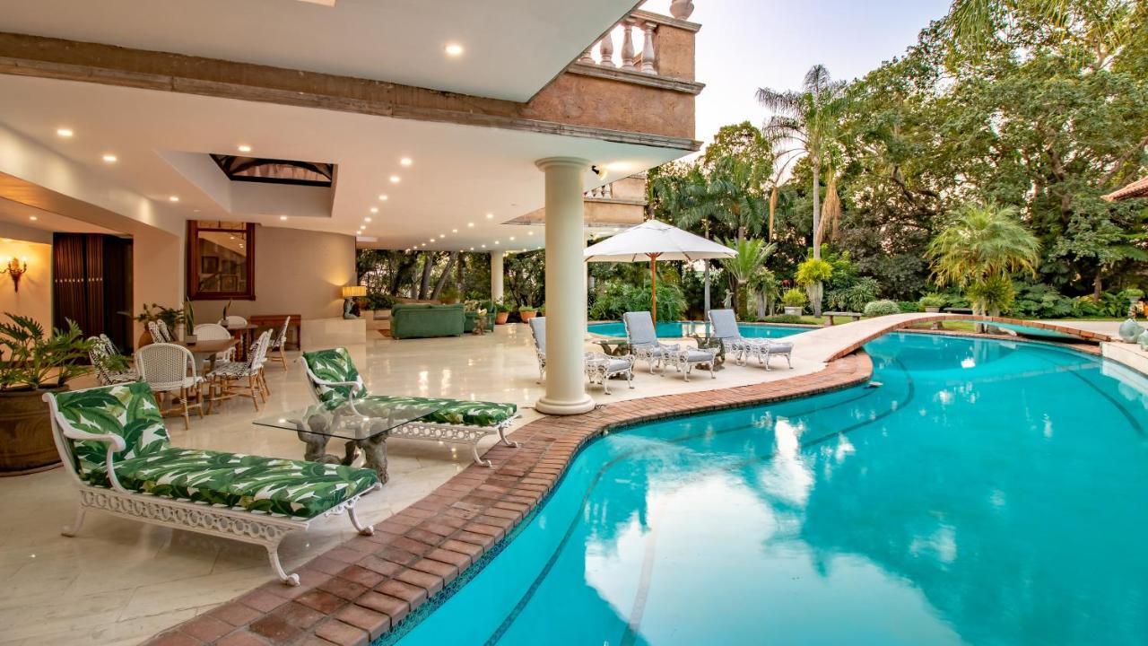 Bed and Breakfast Christies At 32 On Russell Mbombela Exterior foto
