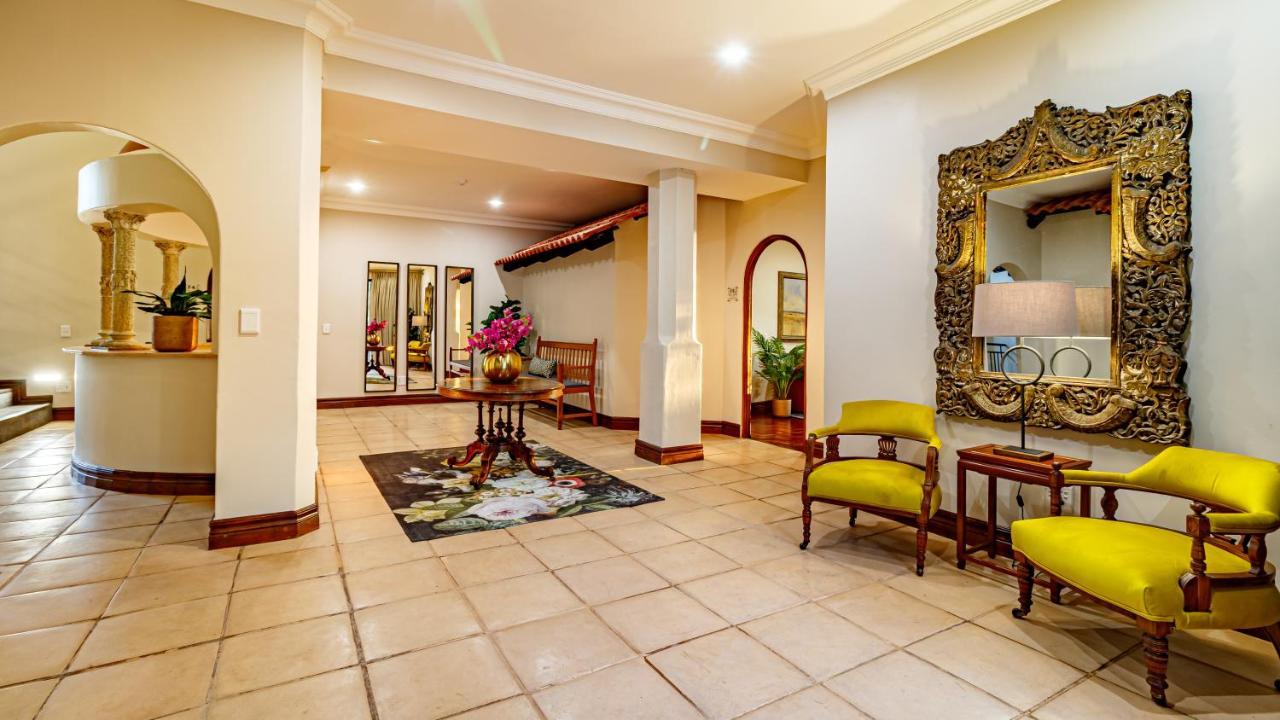 Bed and Breakfast Christies At 32 On Russell Mbombela Exterior foto