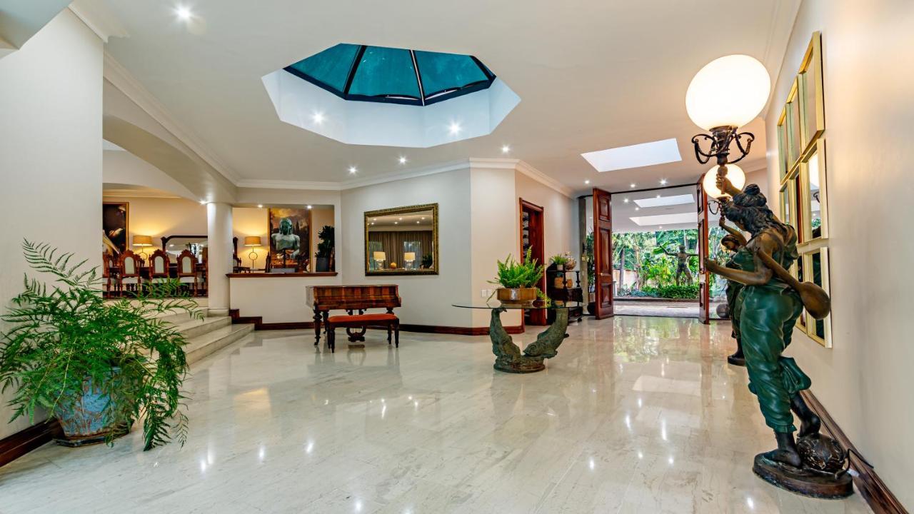 Bed and Breakfast Christies At 32 On Russell Mbombela Exterior foto