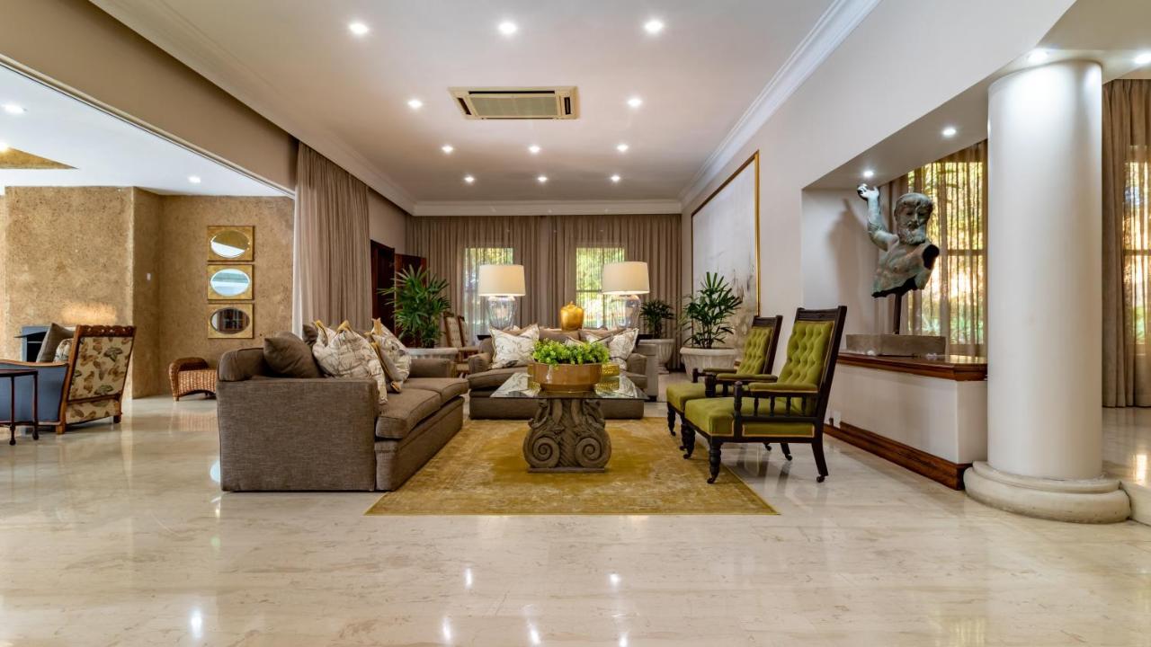 Bed and Breakfast Christies At 32 On Russell Mbombela Exterior foto