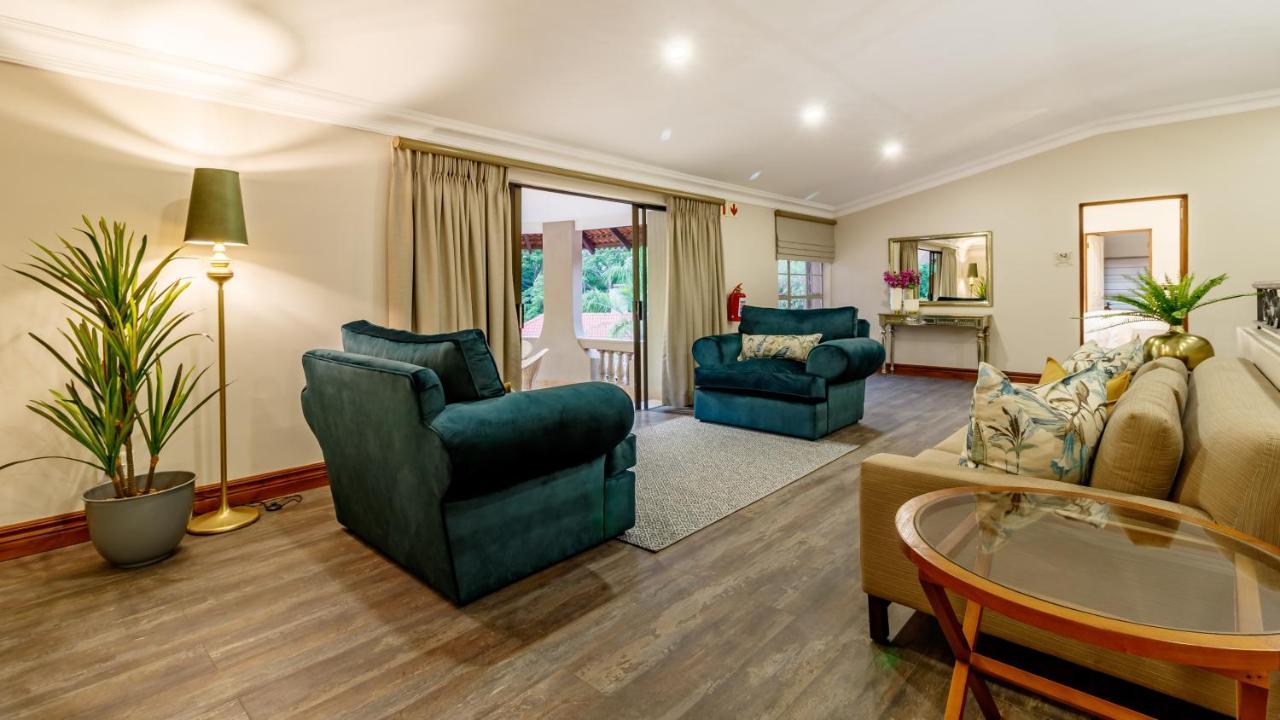 Bed and Breakfast Christies At 32 On Russell Mbombela Exterior foto