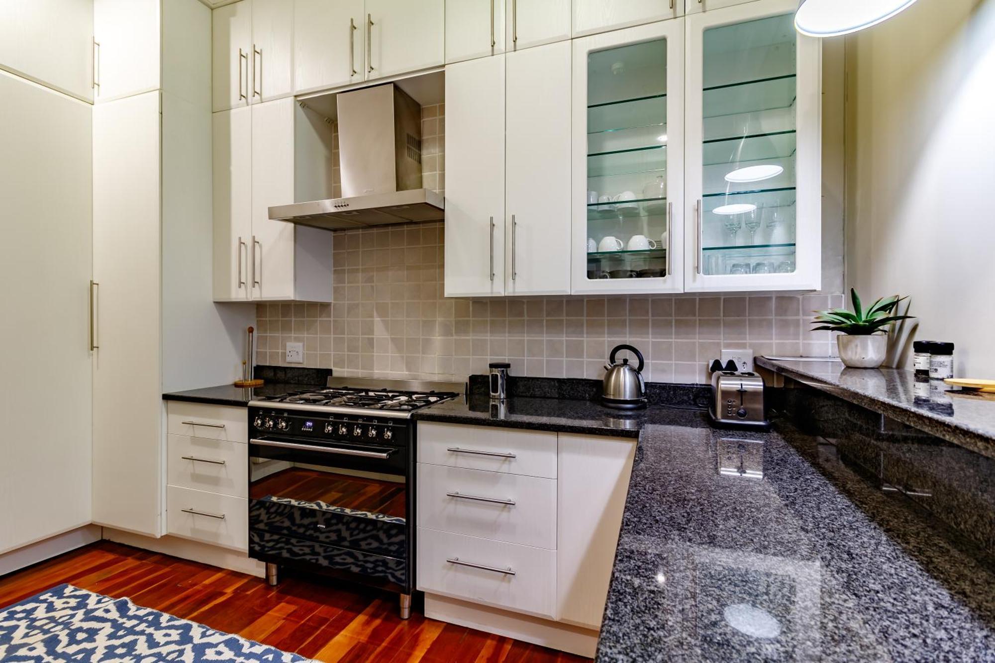 Bed and Breakfast Christies At 32 On Russell Mbombela Exterior foto
